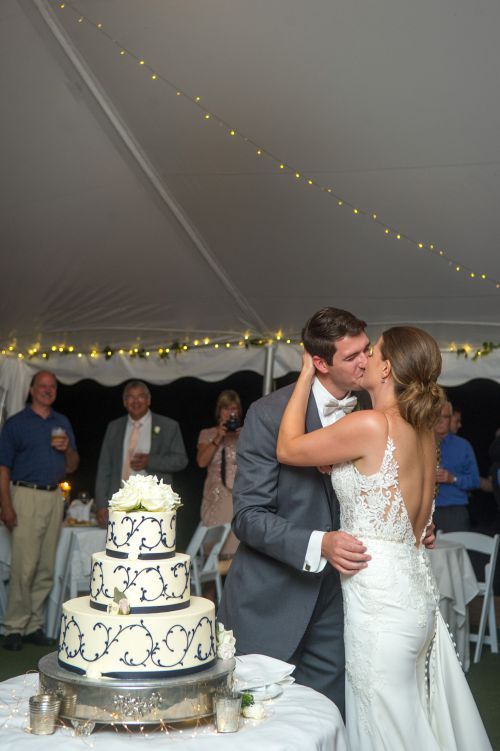 Mile away restaurant milford new hampshire wedding. new hampshire wedding photography. 